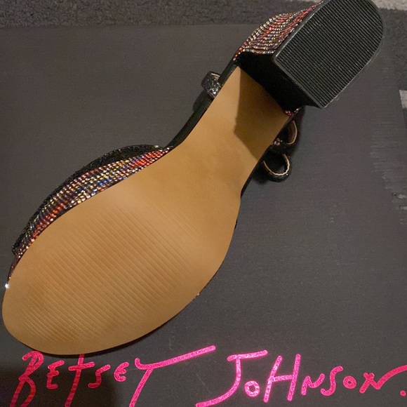 Betsey Johnson women’s platform shoes new with box.   #23 - Picture 8 of 8
